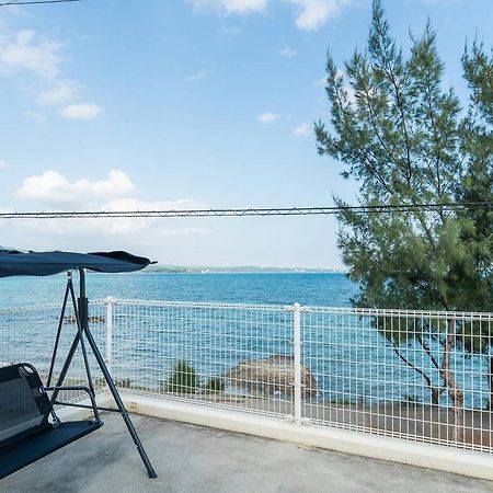 Vila Sea Side Yaka Onna Exteriér fotografie